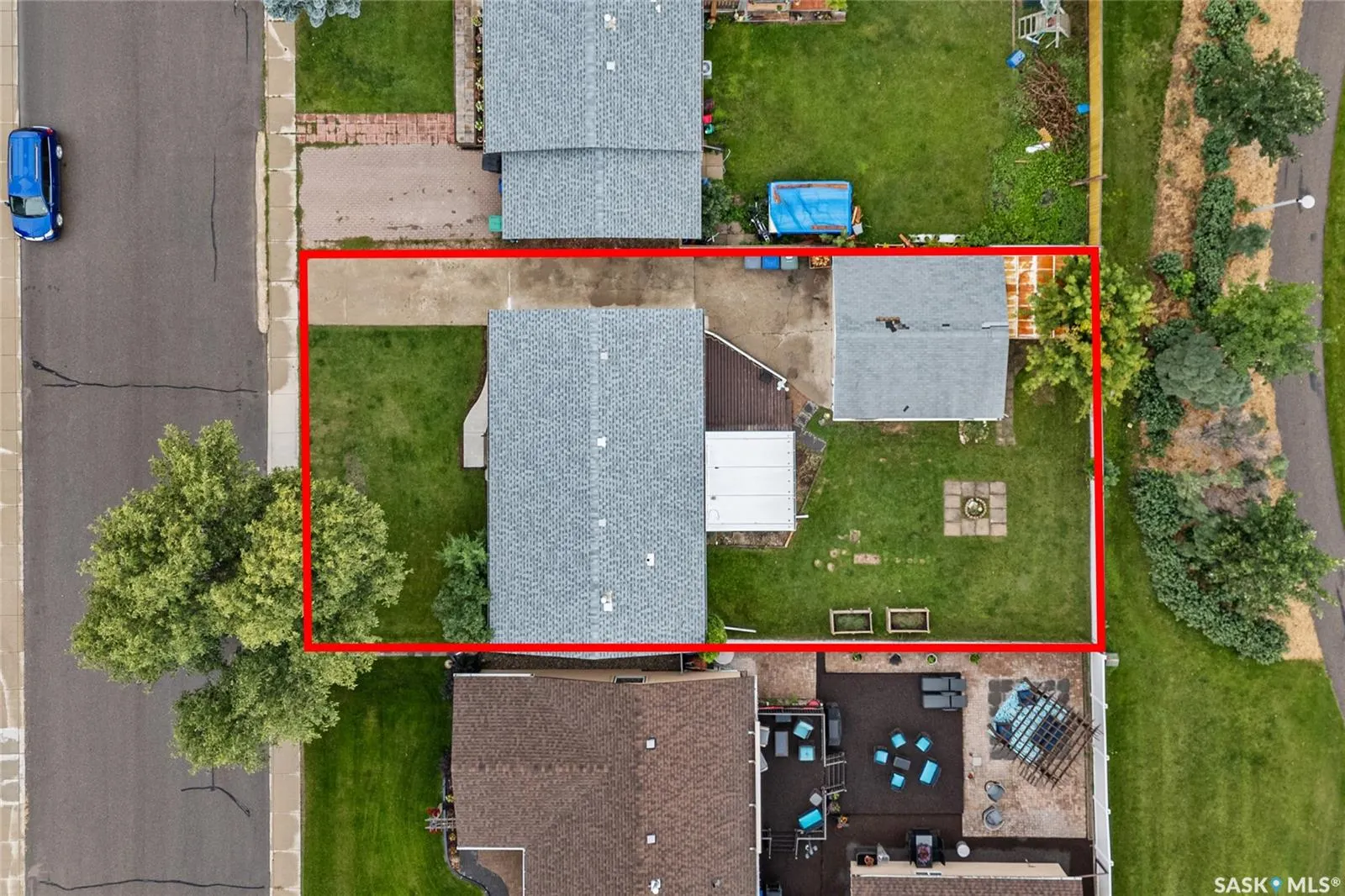 206 Postnikoff CRESCENT