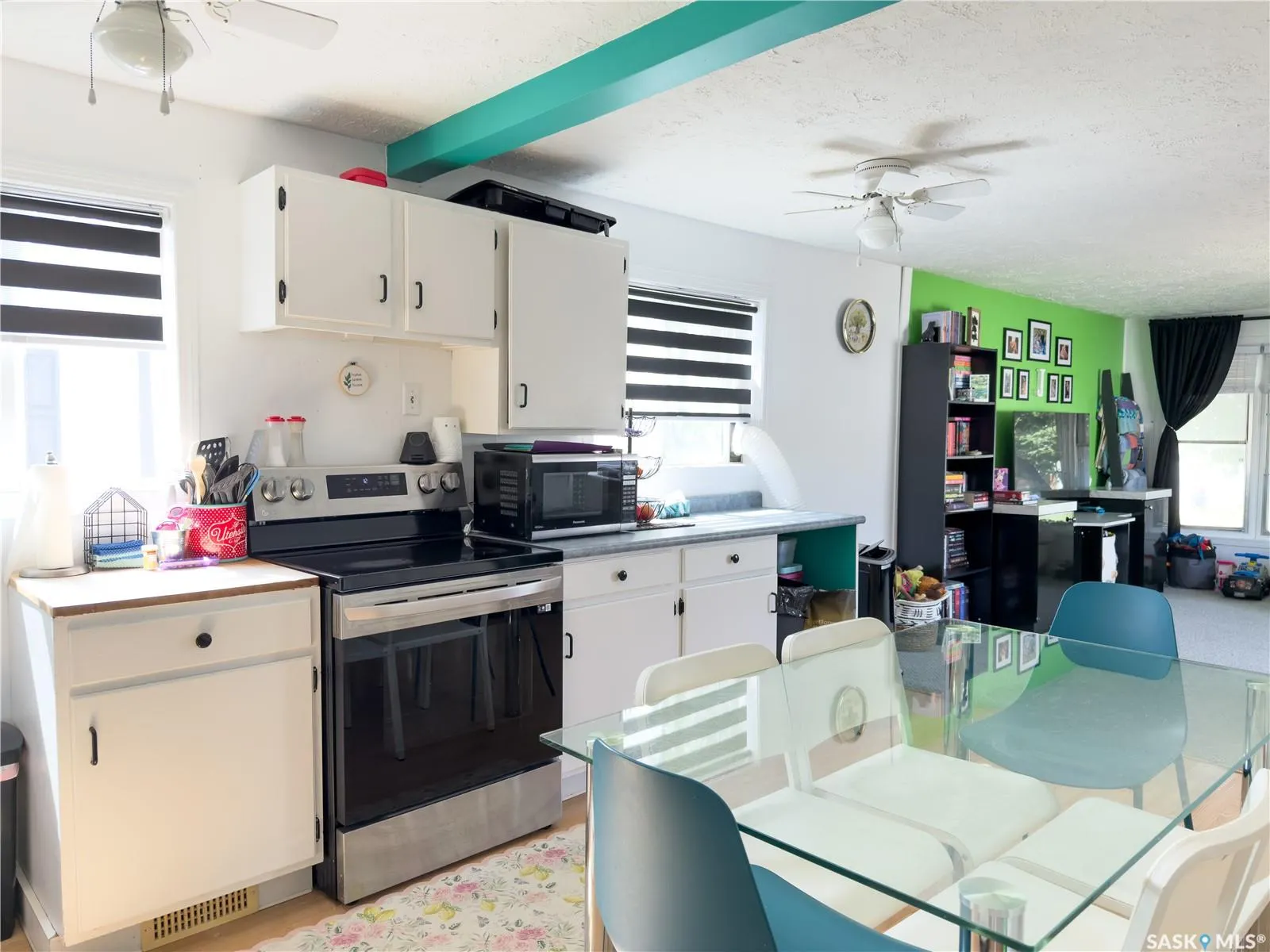 64 Mulberry ROAD