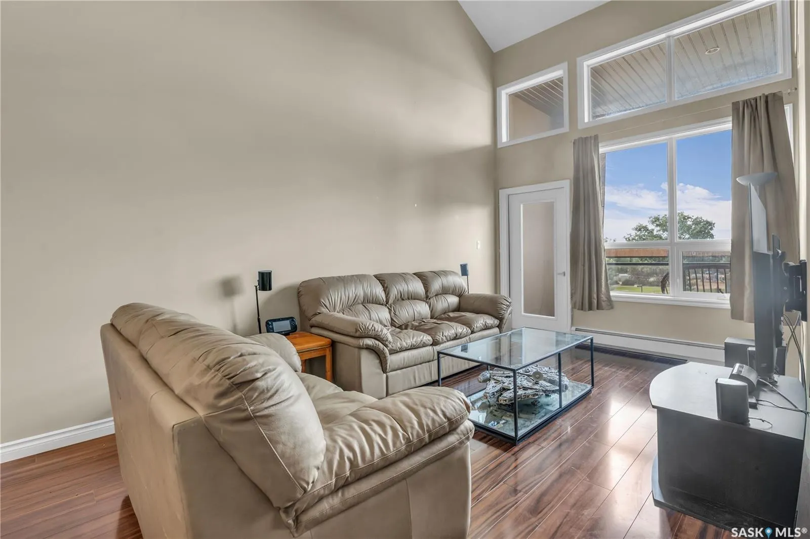 2730 Main STREET, #301