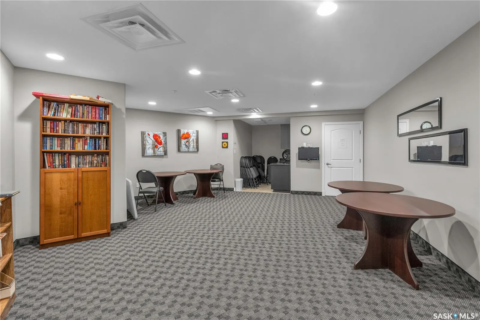 2730 Main STREET, #301