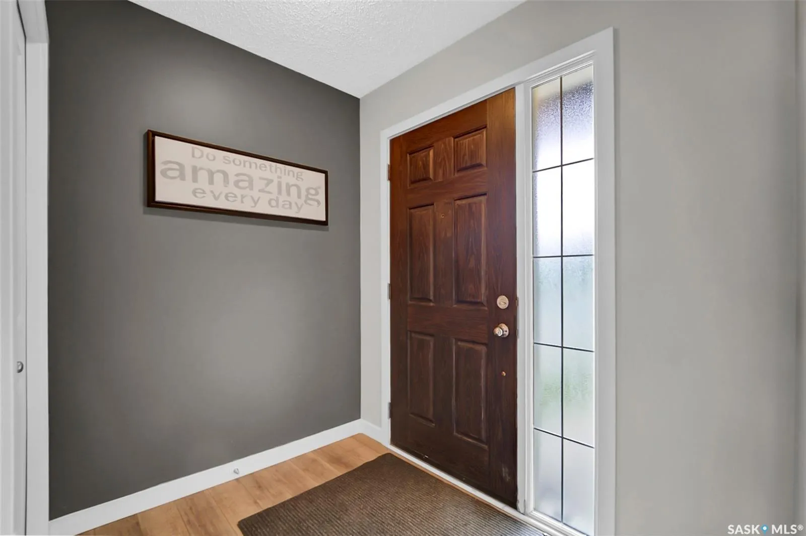410 Ledingham WAY, #317
