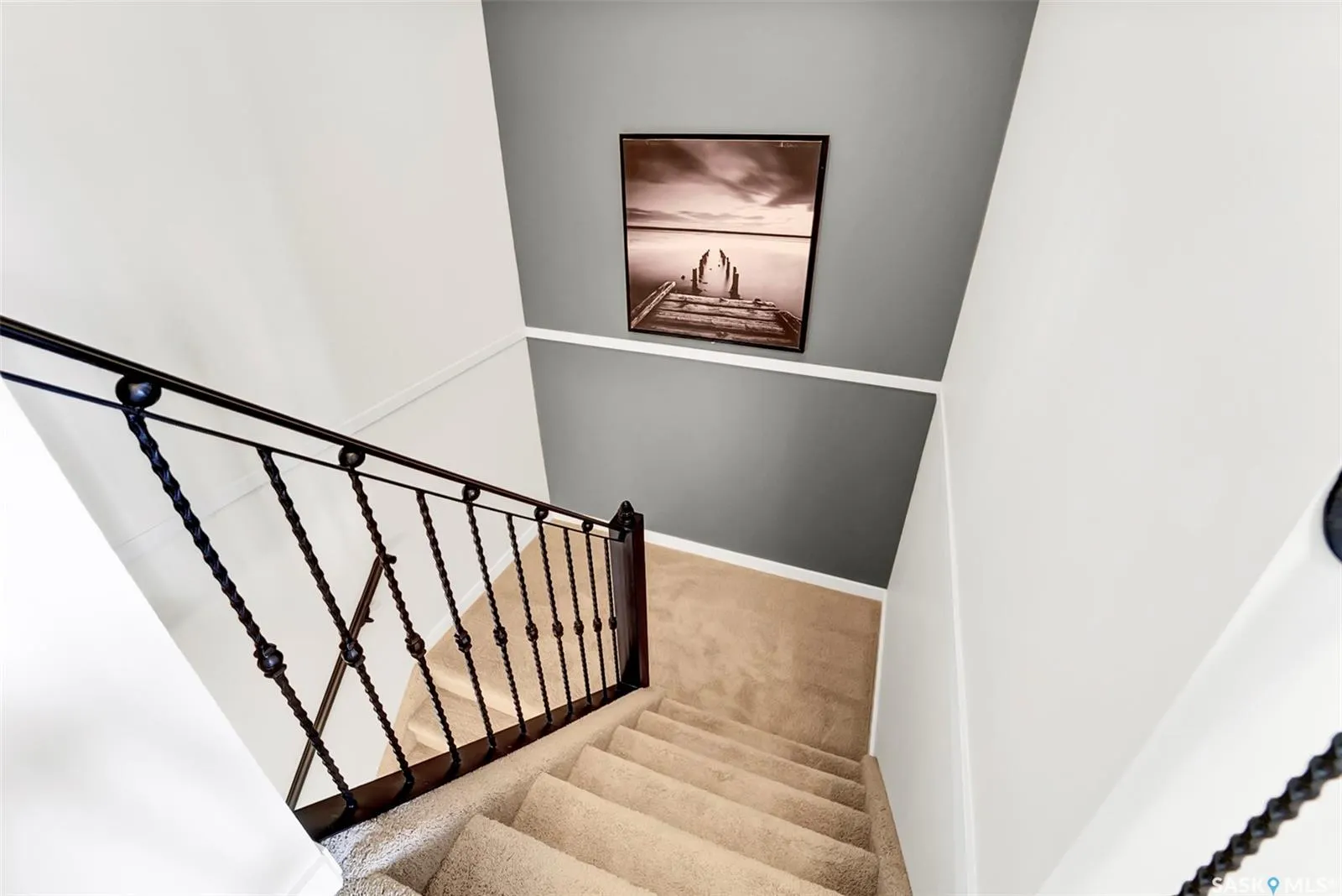 410 Ledingham WAY, #317