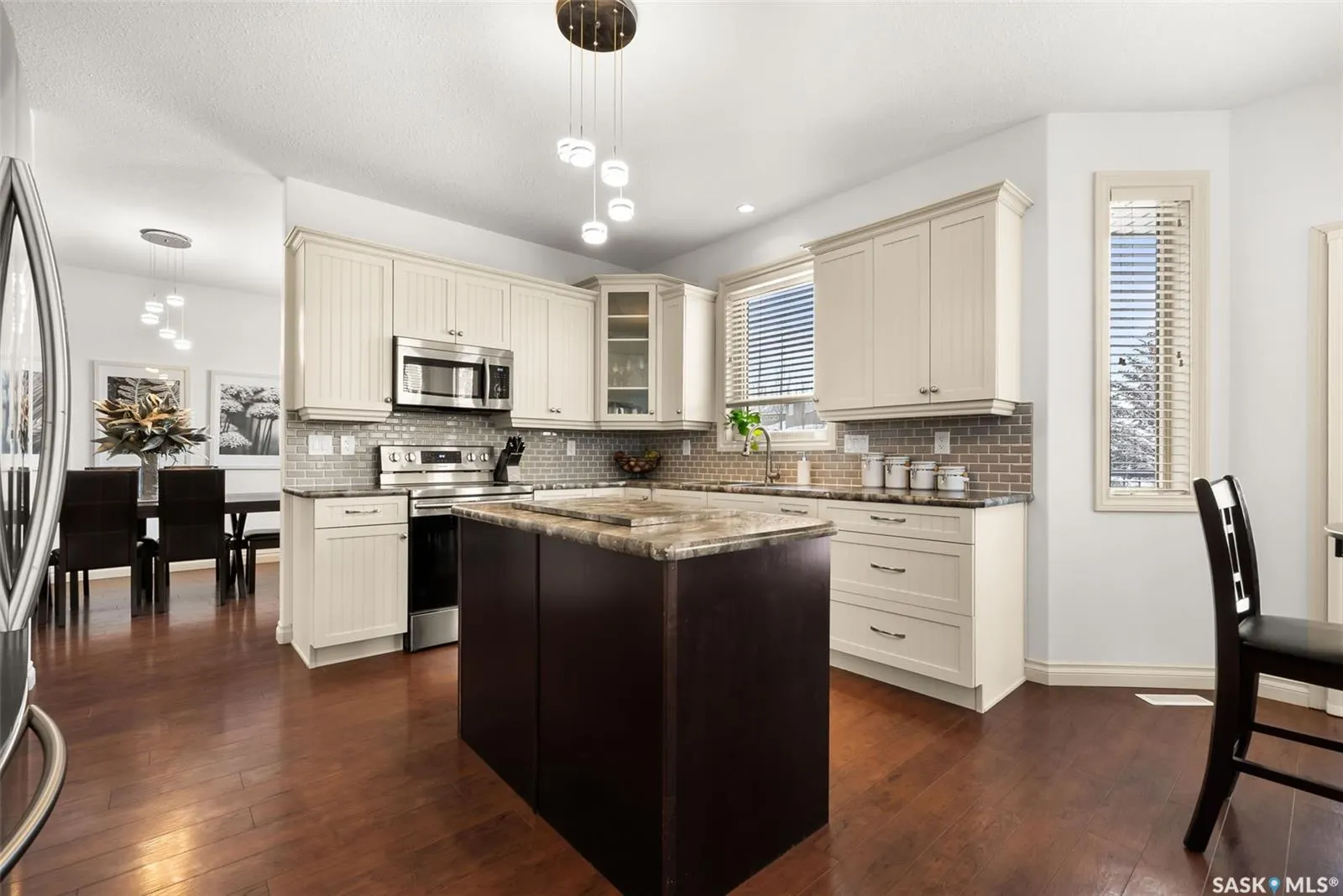 45 Emerald Creek DRIVE