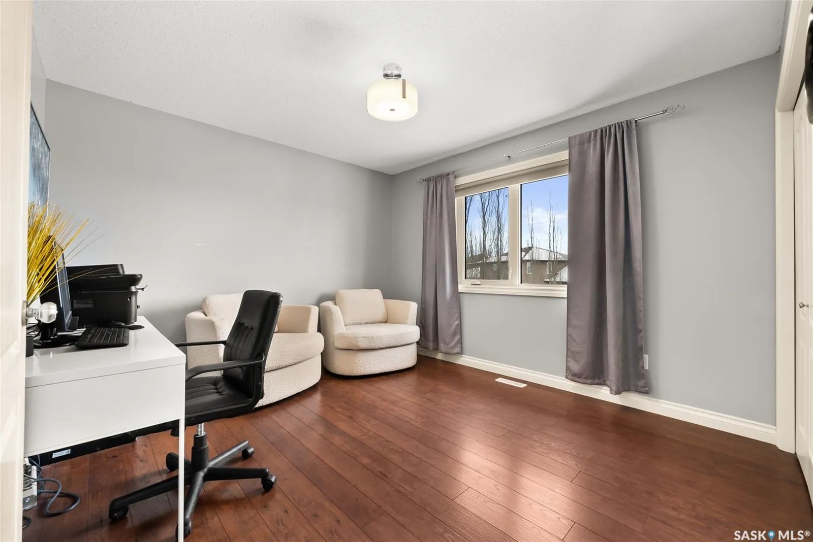 45 Emerald Creek DRIVE