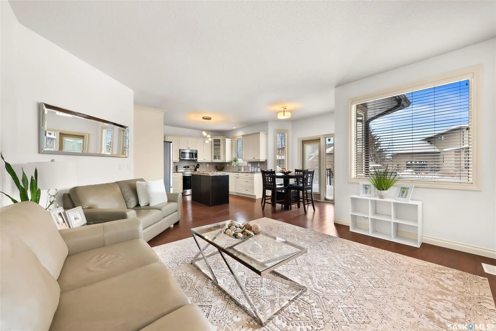 45 Emerald Creek DRIVE