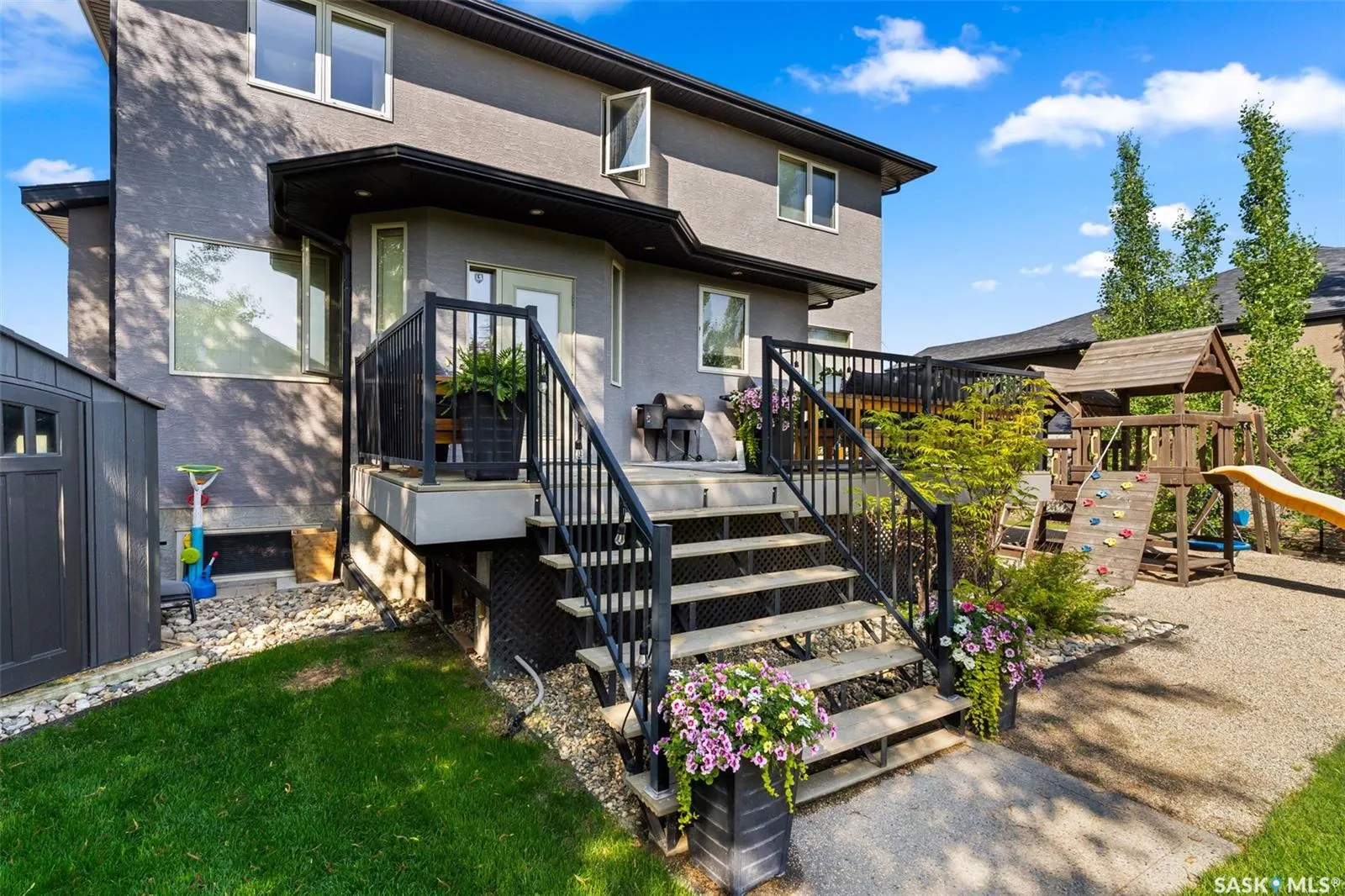 45 Emerald Creek DRIVE
