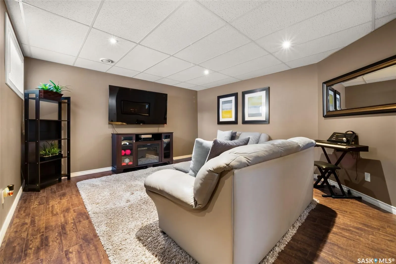 45 Emerald Creek DRIVE