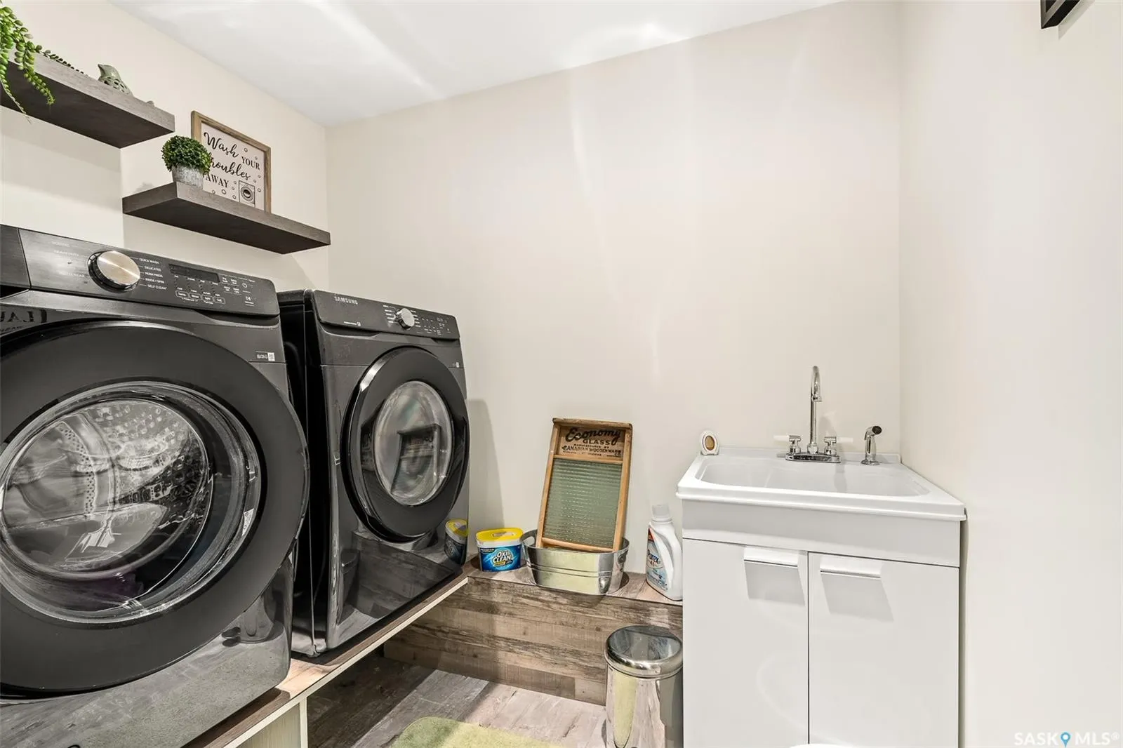 1130 Stadacona STREET W
