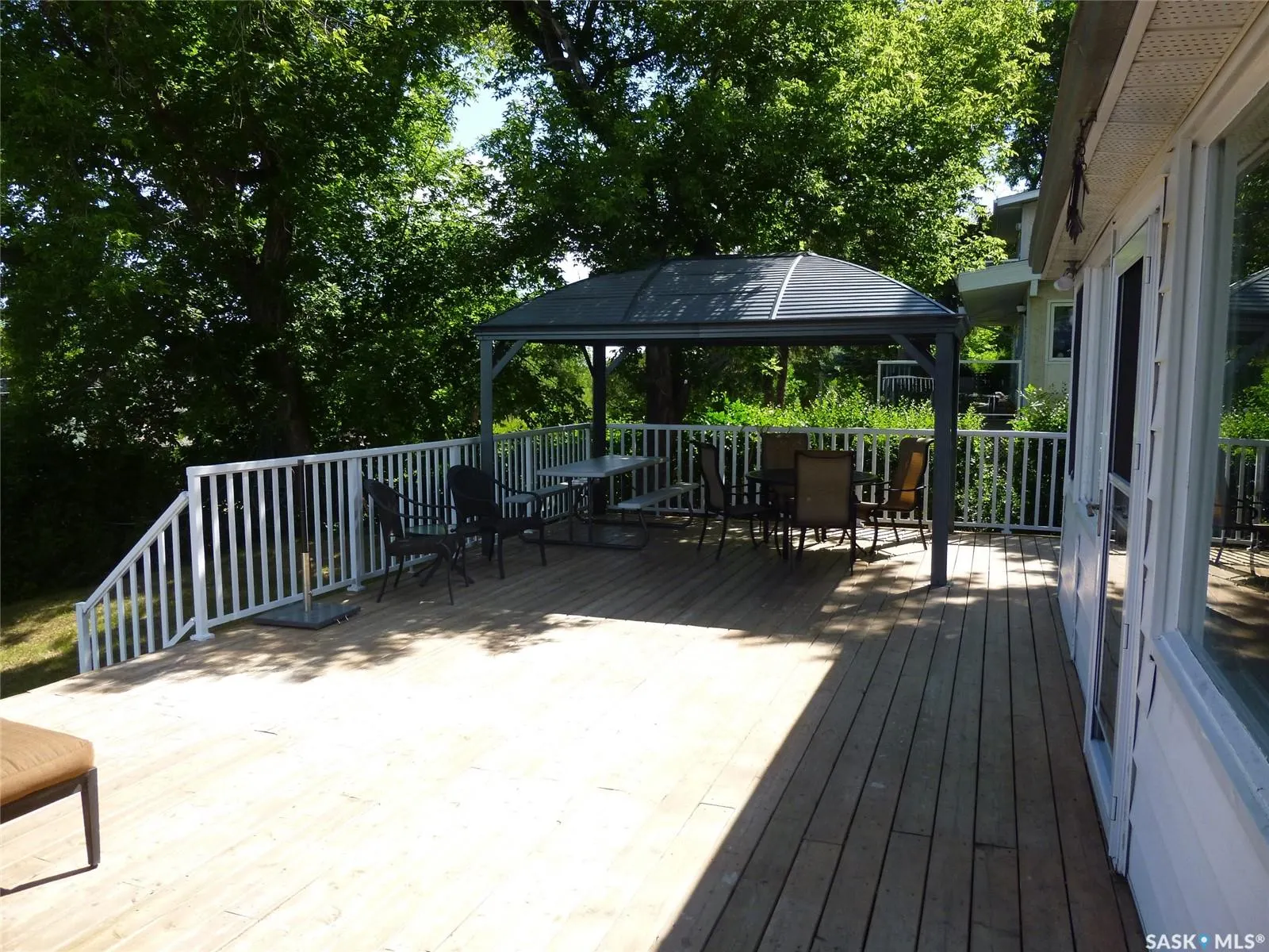 347 Daly AVENUE