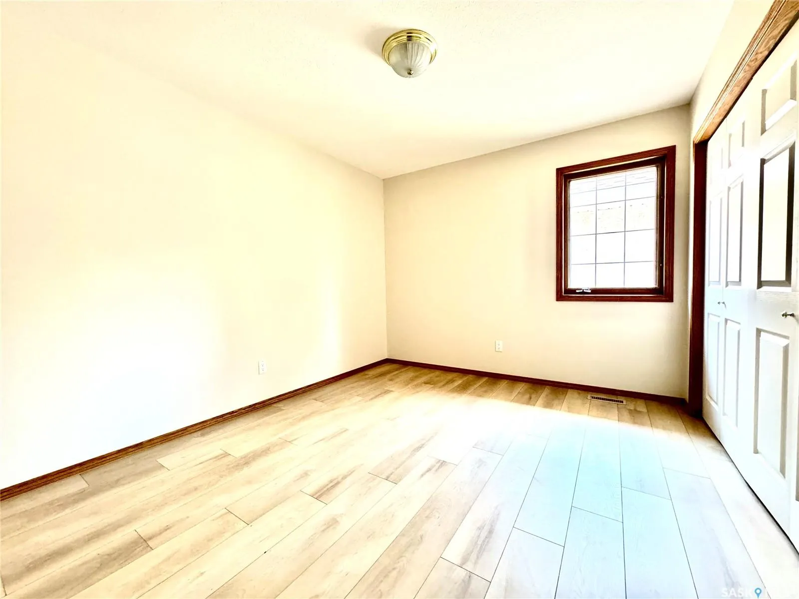 1118 Selo PLACE
