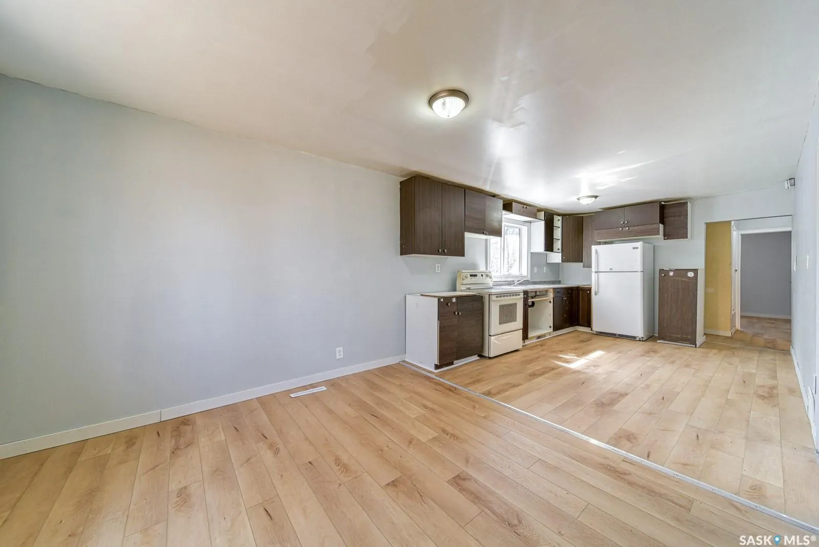 824 Retallack STREET
