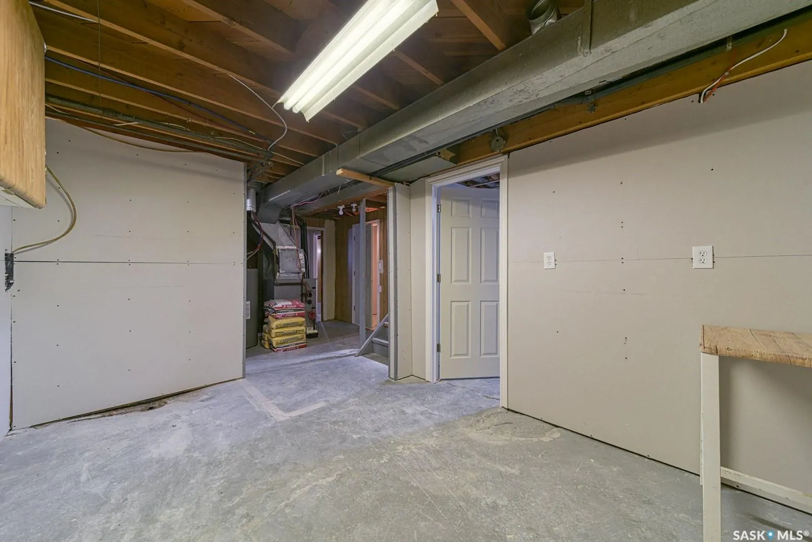 824 Retallack STREET