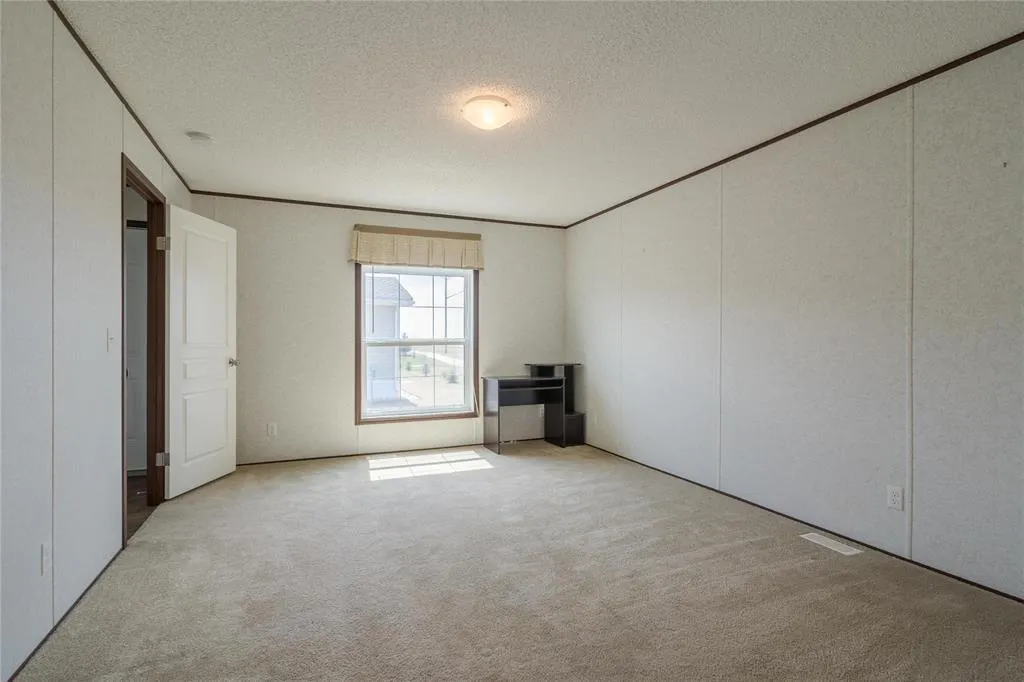 34 Sunset Crescent