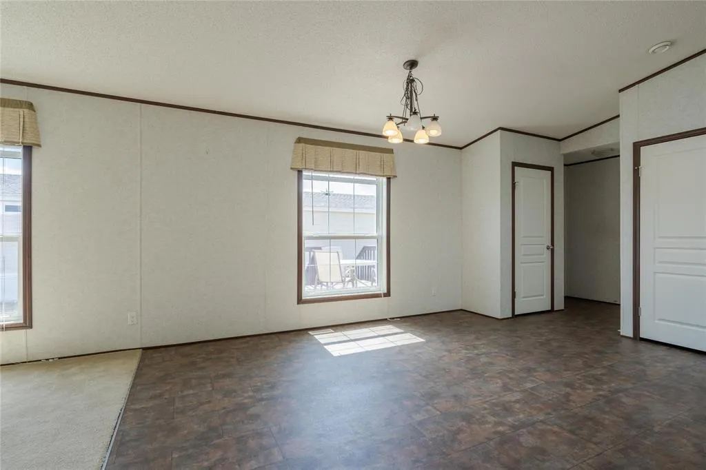 34 Sunset Crescent