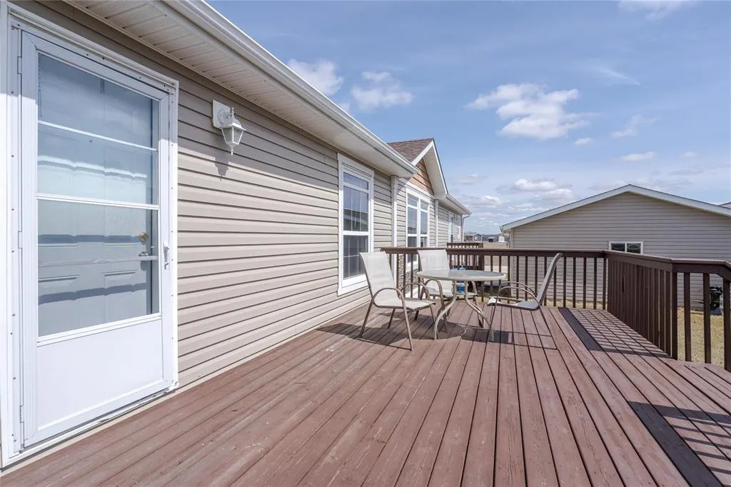 34 Sunset Crescent