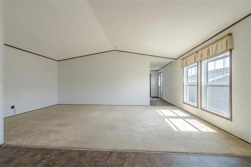 34 Sunset Crescent