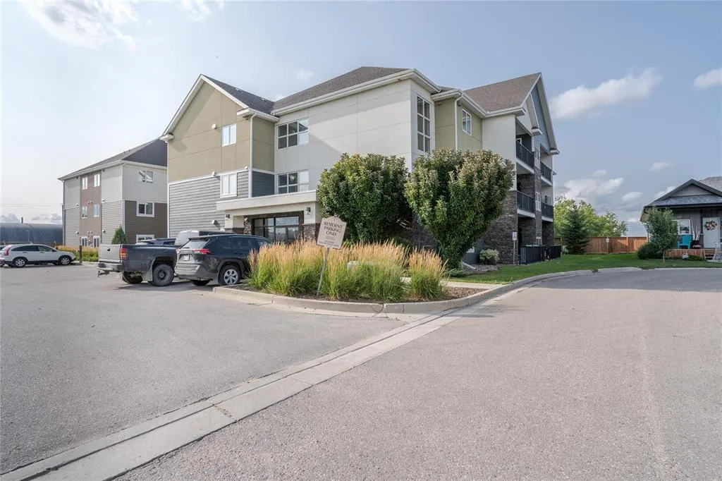 301 400 Prairie Trail