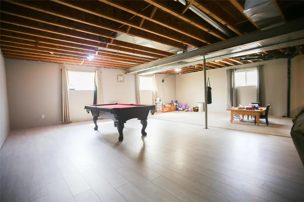 112 Cranberry Road