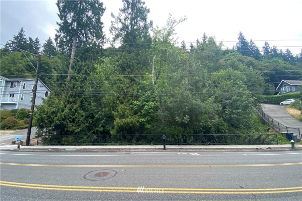 2200 E Lake Sammamish Parkway NE, Sammamish, WA 98074, Sammamish