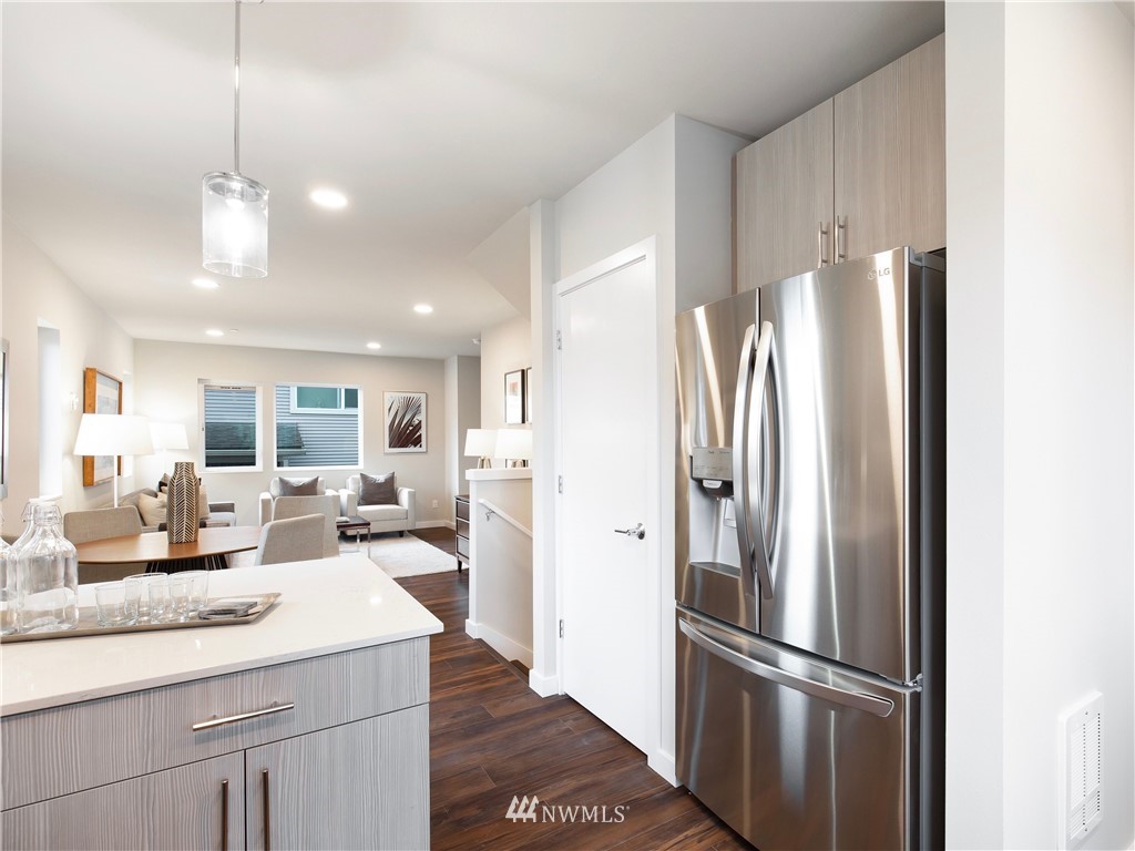 Listing 1883538 - Large Photo # 19