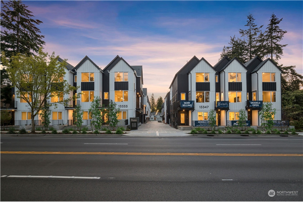 13341 E Greenwood Avenue N, Seattle, WA 98133, Seattle