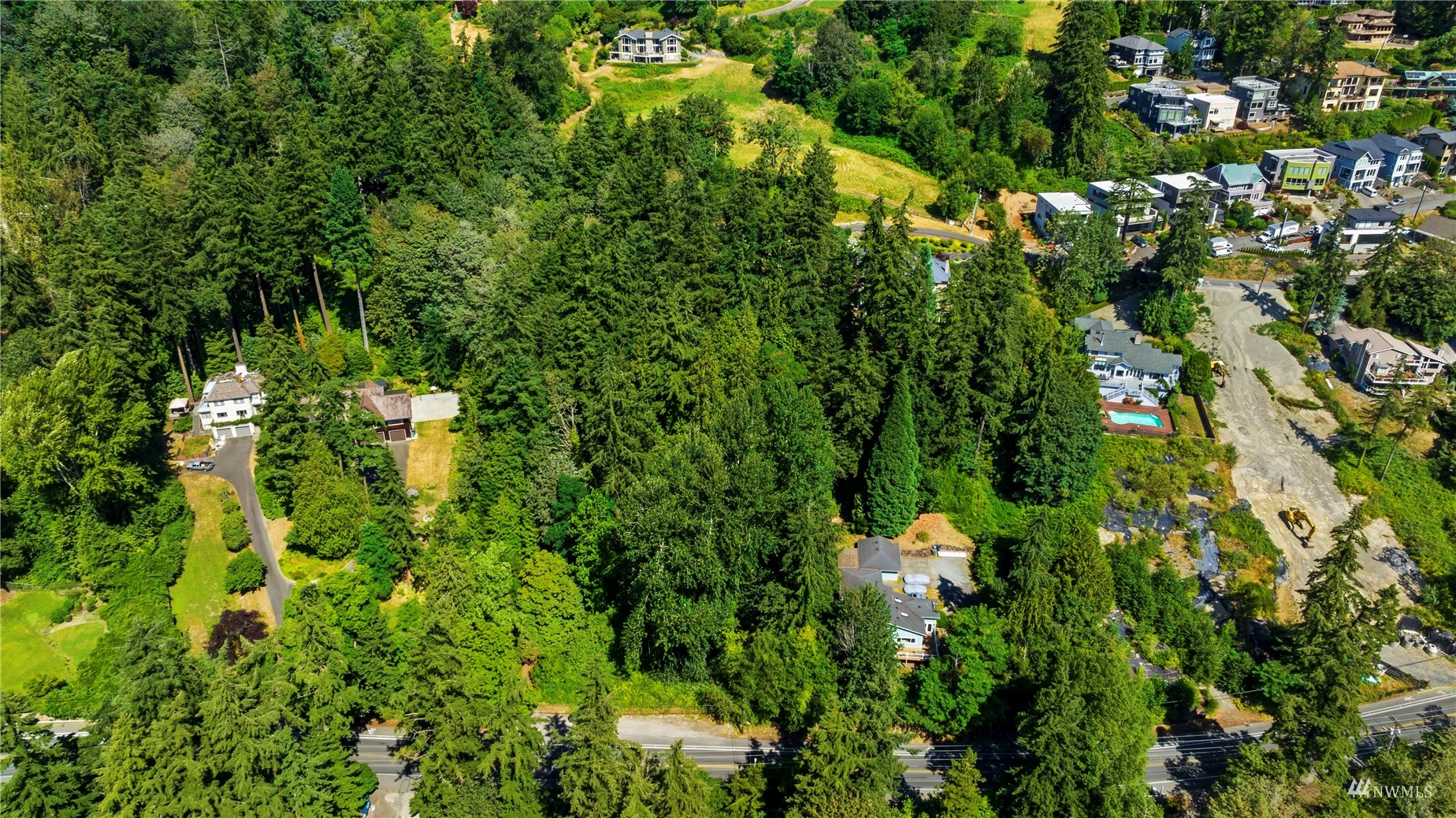 Listing 1946678 - Large Photo # 2