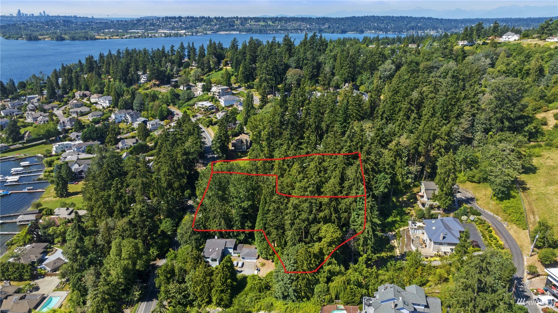 Listing 1946678 - Large Photo # 12