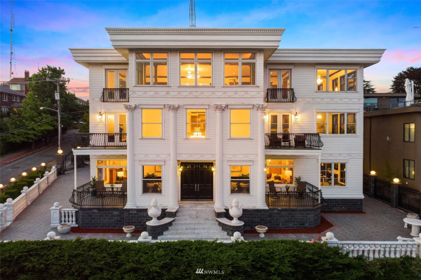 1214 Warren Avenue N, Seattle, WA 98109, Seattle