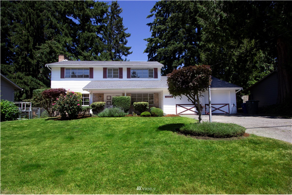 12212 SE 60th Place , Bellevue, WA 98006, Bellevue
