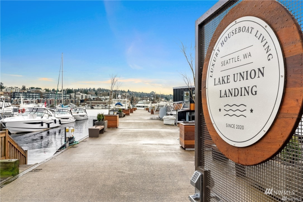 2309 N Northlake Way #8, Seattle, WA 98103, Seattle