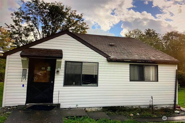 13223 84th Avenue S, Seattle, WA 98178, Seattle