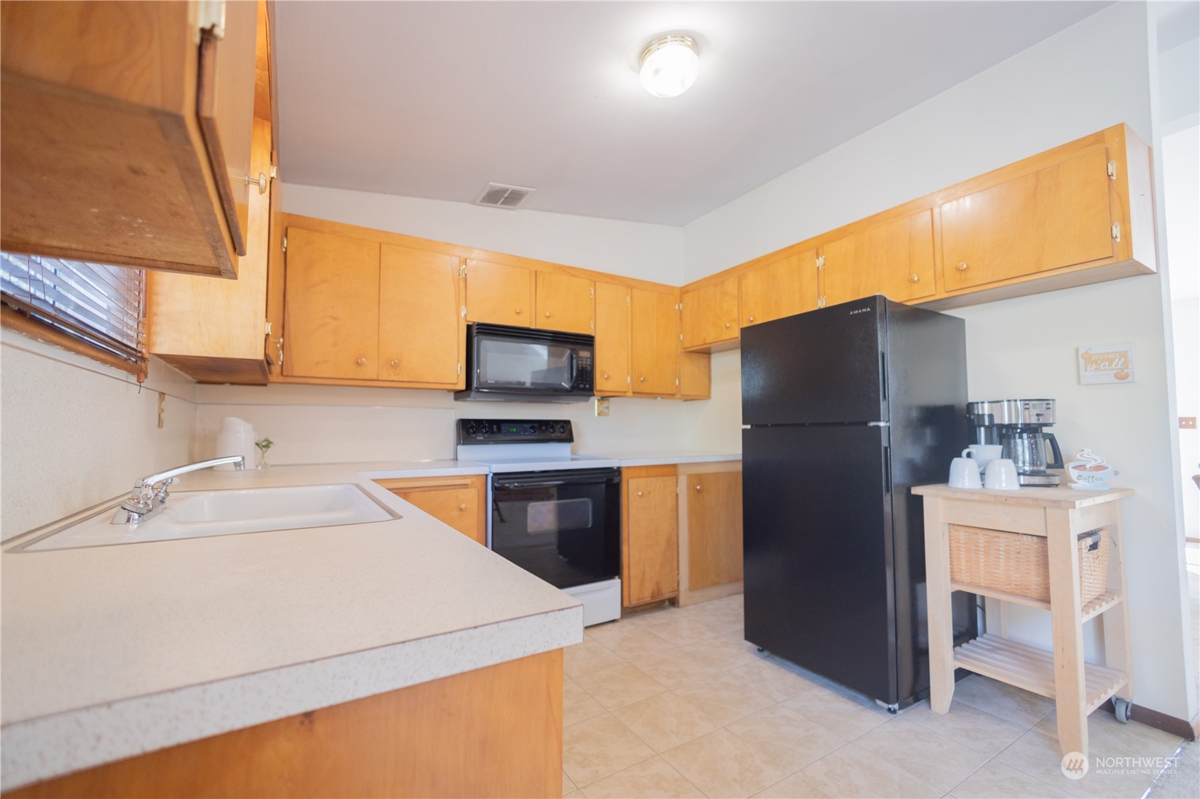 Listing 2021463 - Large Photo # 19