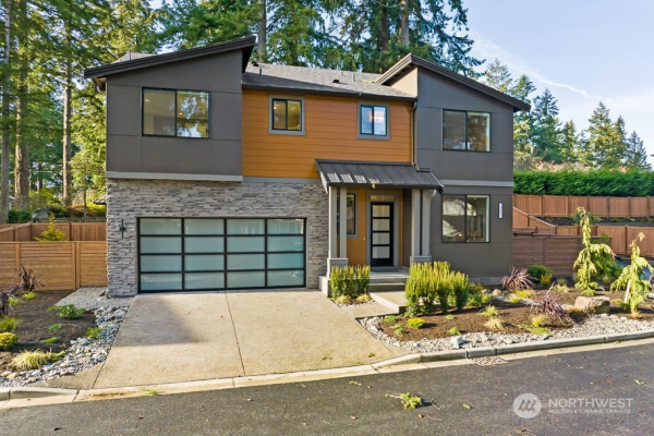 889 131st Place NE #3, Bellevue, WA 98005, Bellevue