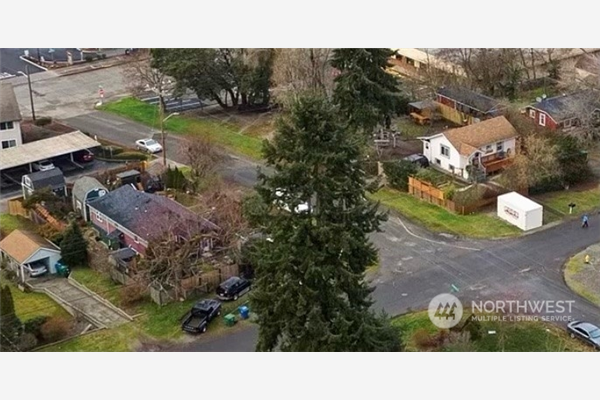 8857 24th Avenue SW, Seattle, WA 98106-2214, Seattle
