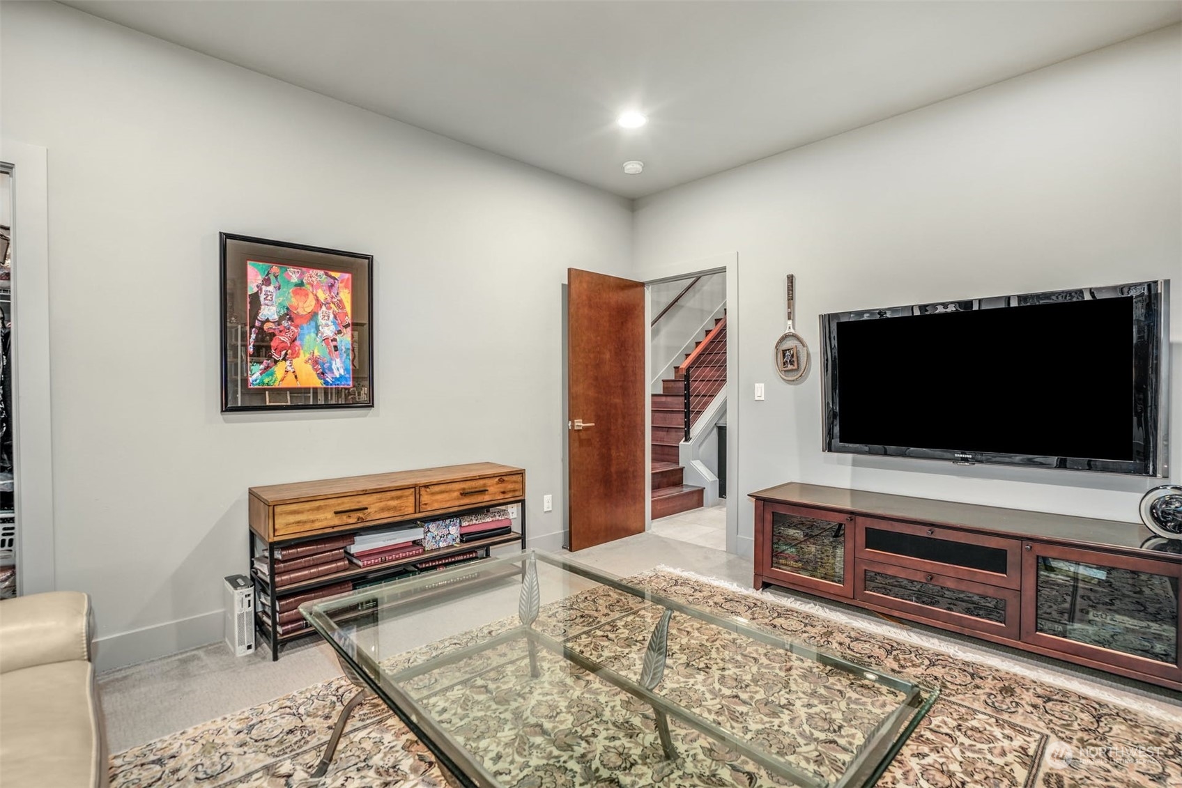Listing 2029573 - Large Photo # 17