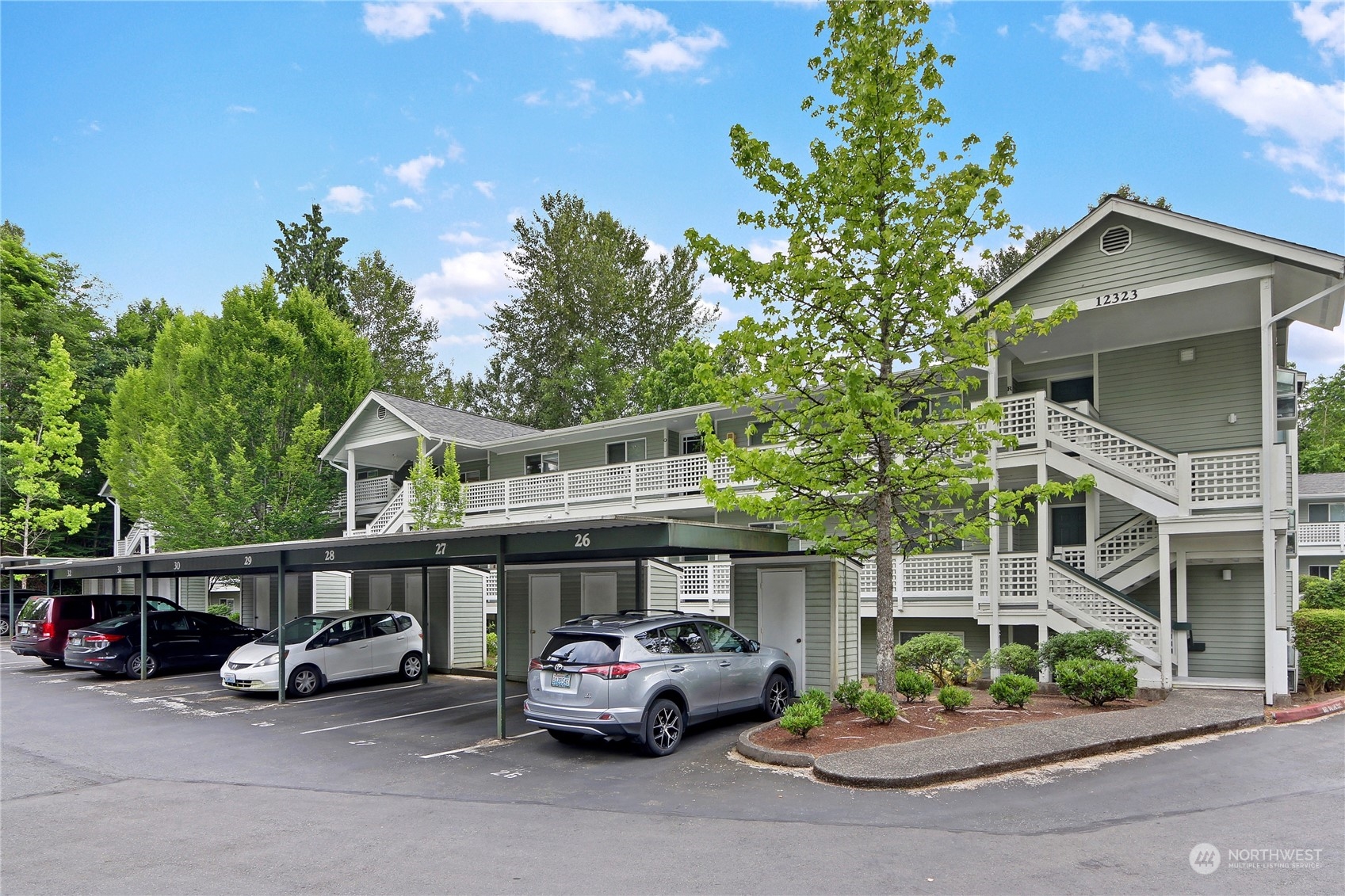 Listing 2029687 - Large Photo # 14