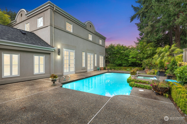 835 91st Lane NE, Bellevue, WA 98004, Bellevue