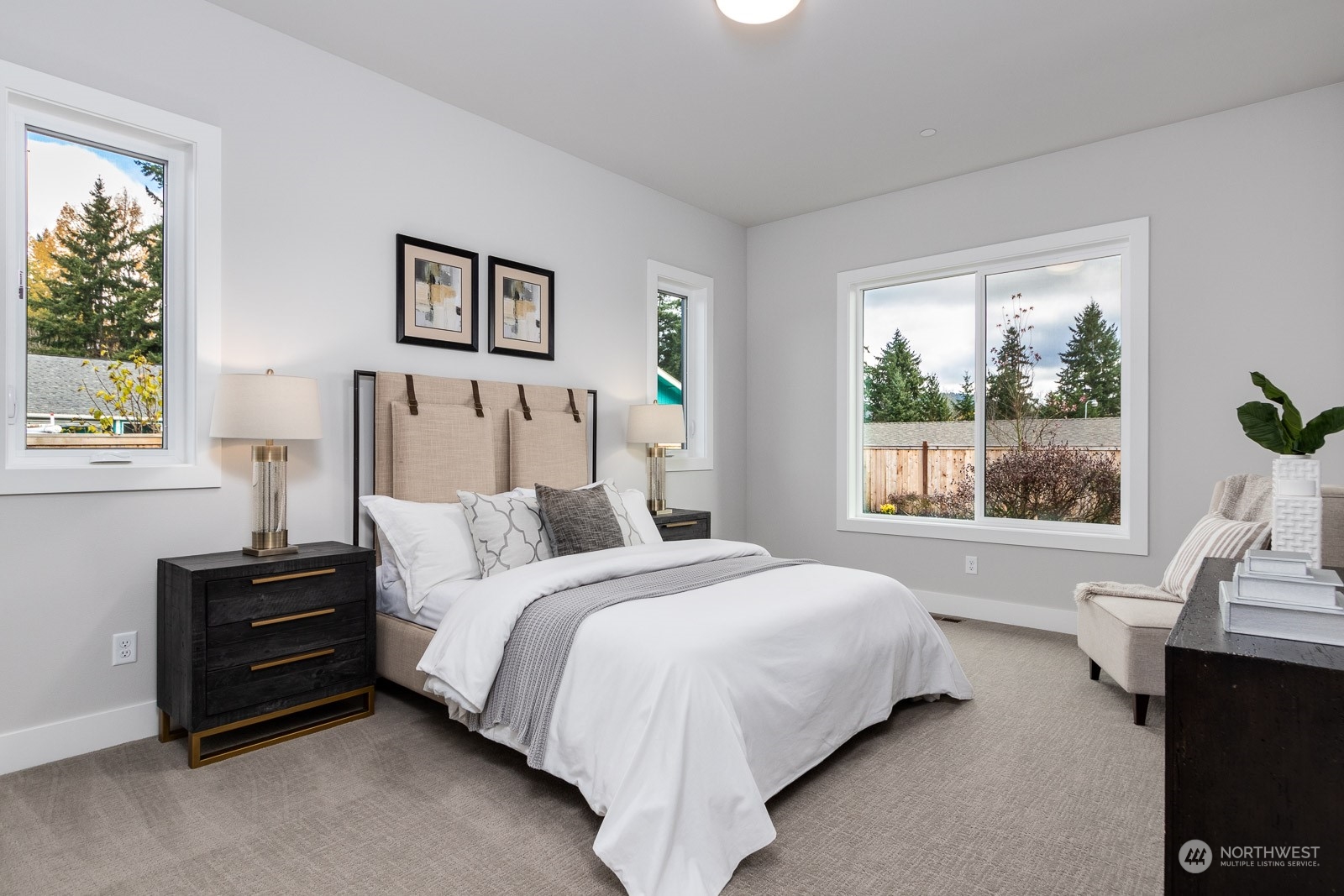 Listing 2032514 - Large Photo # 17