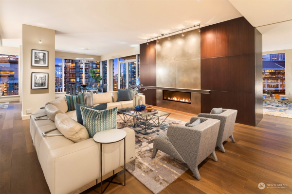 1920 4th Avenue #2704, Seattle, WA 98101, Seattle