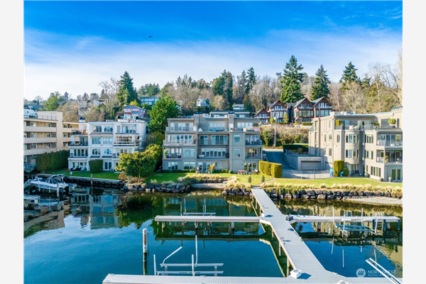 302 Lakeside Avenue S #201, Seattle, WA 98144, Seattle
