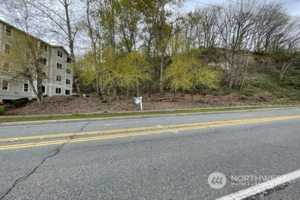 1600 Lake Washington Boulevard N, Renton, WA 98056, Renton