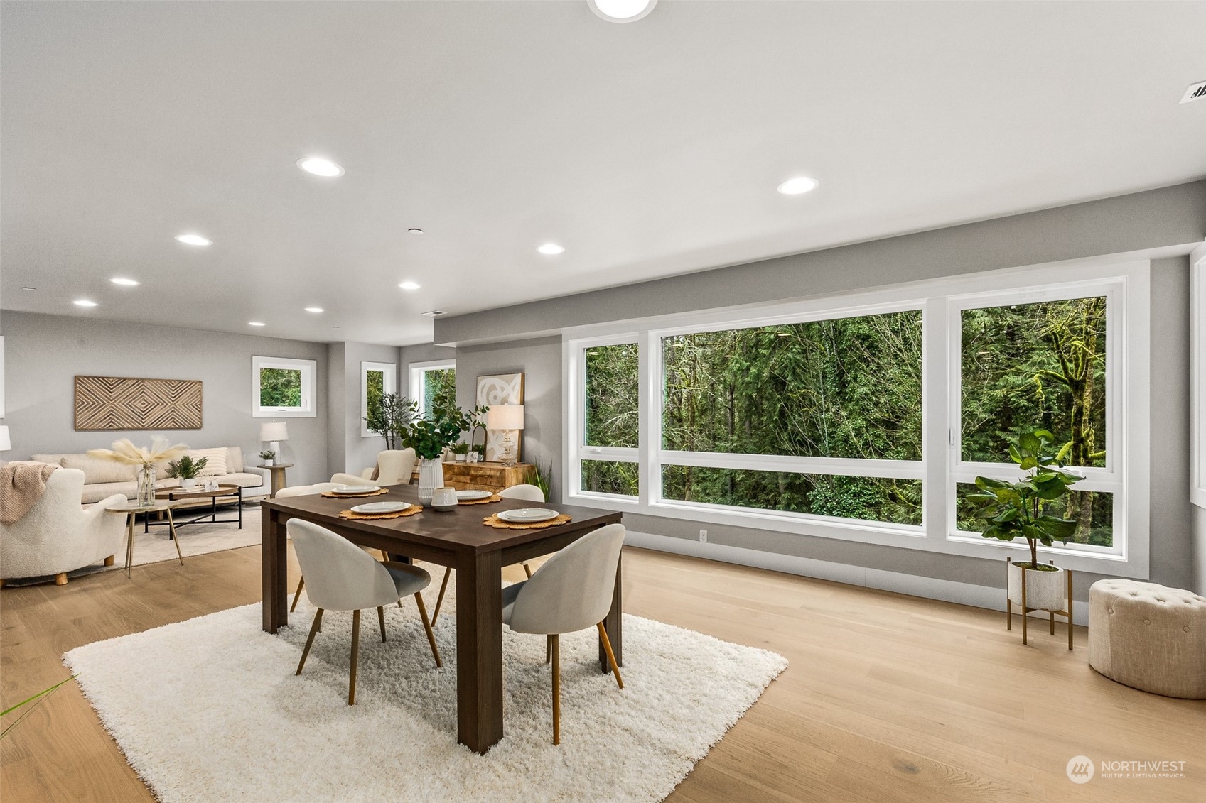 Listing 2035120 - Large Photo # 24