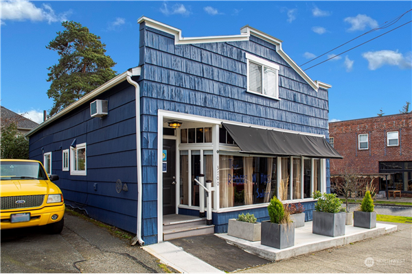 3700 Wallingford Avenue N, Seattle, WA 98103-8244, Seattle