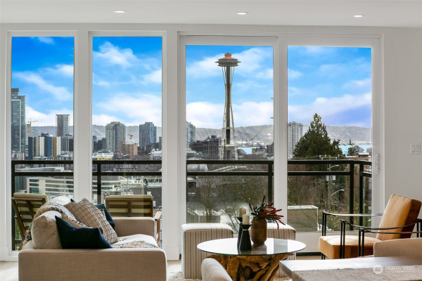 509 Galer Street , Seattle, WA 98109, Seattle