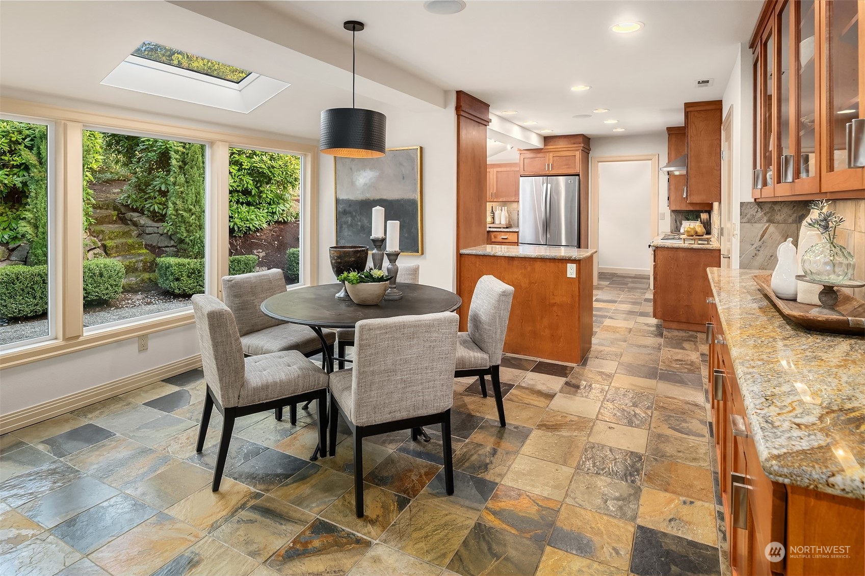 Listing 2036625 - Large Photo # 11