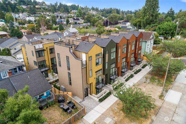 3412 34th Avenue W #B, Seattle, WA 98199, Seattle
