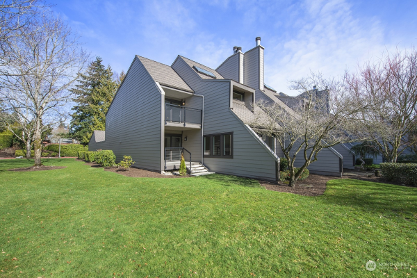 10201 NE 19th Place , Bellevue, WA 98004, Bellevue
