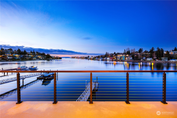 3636 W Commodore Way , Seattle, WA 98199, Seattle