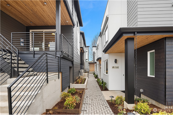 7150 44th Avenue S, Seattle, WA 98118, Seattle