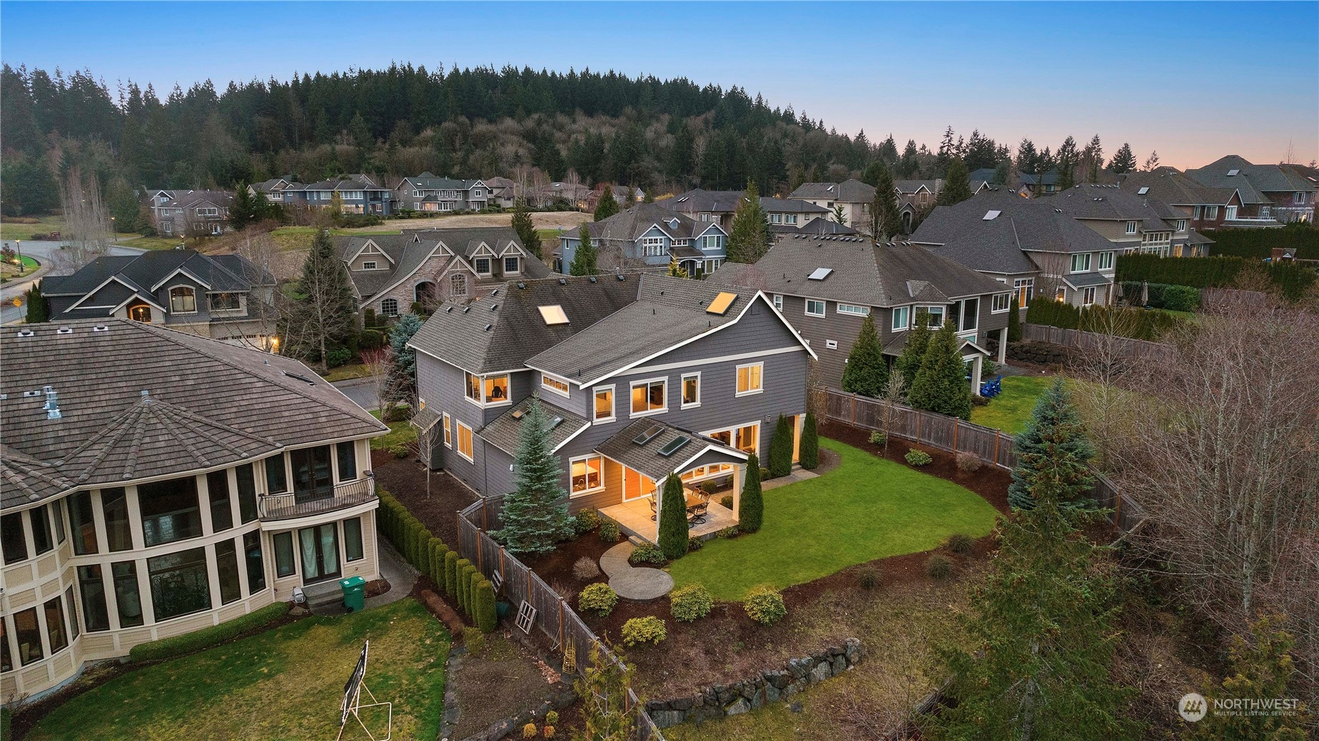 Listing 2043422 - Large Photo # 36
